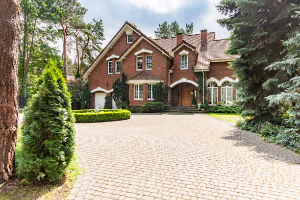 Best Custom Driveway Pavers  in Finderne, NJ